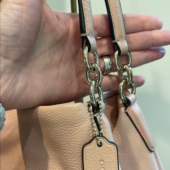 Coach Pink Leather Shoulder Bag - Picture 4 of 9